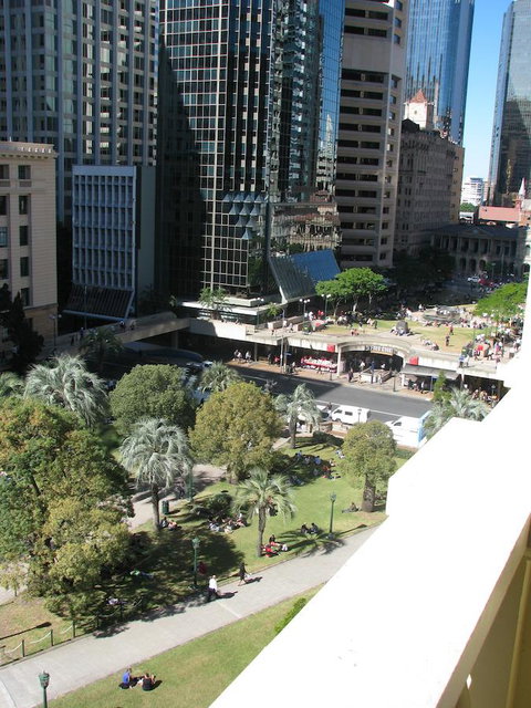 Adina Apartment Hotel Brisbane Anzac Square - Food Delivery Shop 21