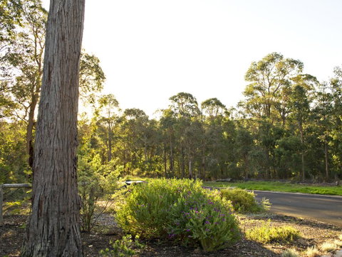 Waters Edge Margaret River Est 2010 - Food Delivery Shop 1