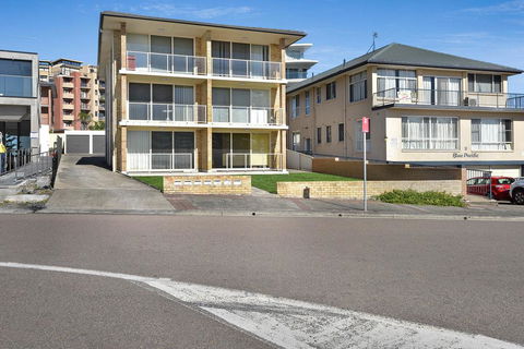 Waterviews On Marine Parade 3/32 - Food Delivery Shop 0