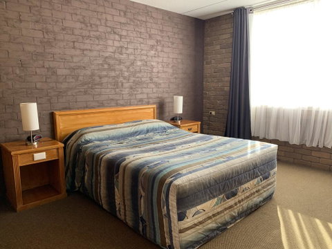 Wedderburn Goldseeker Motel - Food Delivery Shop 2
