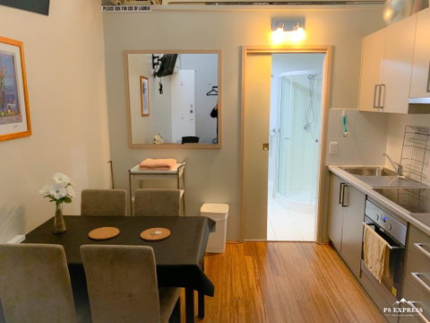 Westside Studio Apartments - Food Delivery Shop 0