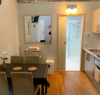Westside Studio Apartments - Food Delivery Shop