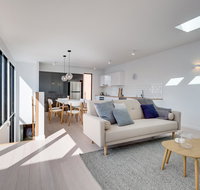 White Room Apartments - Food Delivery Shop