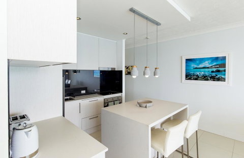 Whitsunday Apartment 1306 - Food Delivery Shop 1