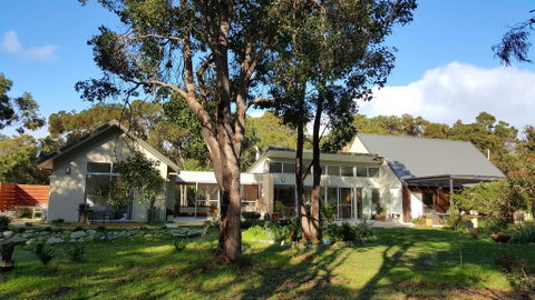 Wilderness House - Food Delivery Shop 0