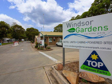 Windsor Gardens Caravan Park - Food Delivery Shop 1