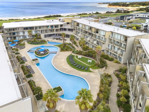 Wyndham Resort Torquay - Food Delivery Shop 0