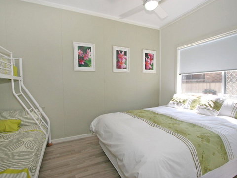 Yamba Daze - Sunrise - Pet Friendly - Food Delivery Shop 3