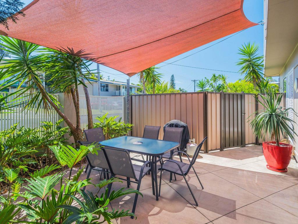 Yamba NSW Food Delivery Shop