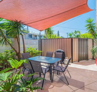 Yamba Daze - Sunrise - Pet Friendly - Food Delivery Shop