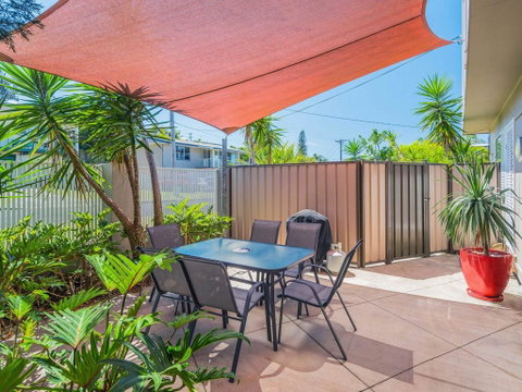 Yamba Daze - Sunrise - Pet Friendly - Food Delivery Shop 0