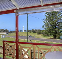 Yamba Pilot Cottage 1 - pets welcome - close to beach - Food Delivery Shop
