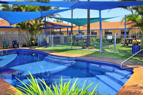 Yamba Twin Pines Motel - Food Delivery Shop 2