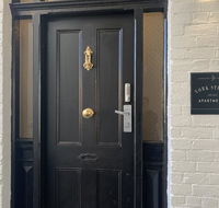 York Street Apartments - Food Delivery Shop