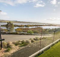 Serenity and sweeping Murray River views - Food Delivery Shop