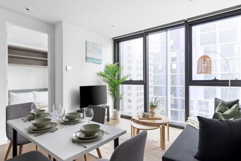 A 2BR Apt Near Melbourne Central & QV Market - Food Delivery Shop 0