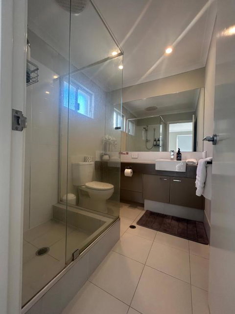 Apartment Close To The Beach - Food Delivery Shop 3