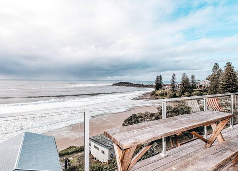 BAY PROPERTIES . Pacific Lodge - Food Delivery Shop 0