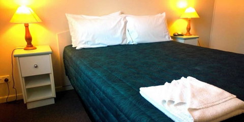 Southport Motel & Apartments - Food Delivery Shop 19