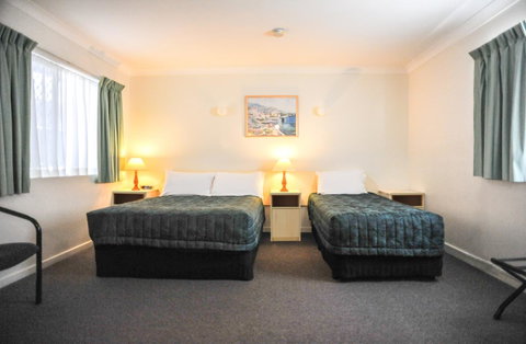 Southport Motel & Apartments - Food Delivery Shop 18