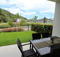 Beachside Apartment 5 - Food Delivery Shop