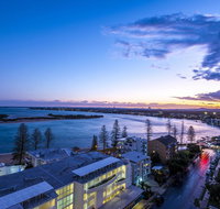 Centrepoint Apartments Caloundra - Food Delivery Shop