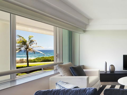 Sheraton Grand Mirage Resort Gold Coast - Food Delivery Shop 12