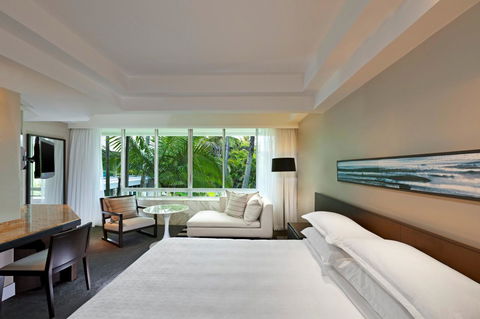 Sheraton Grand Mirage Resort Gold Coast - Food Delivery Shop 25