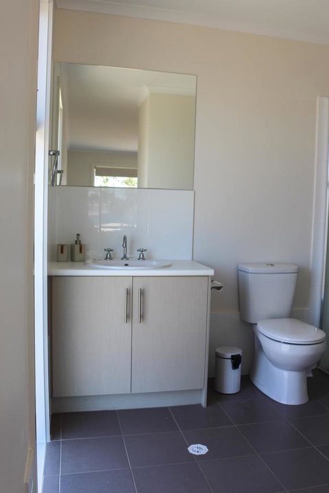 Bayview House - Food Delivery Shop 18