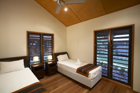 Pure Magnetic Villa 2 - Food Delivery Shop 6