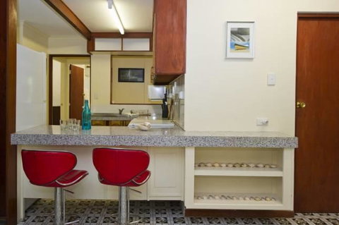 Magnetic Island Holiday House - Food Delivery Shop 8