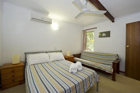 Magnetic Island Holiday House - Food Delivery Shop 4