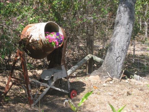 Magnetic Island Bed And Breakfast - Food Delivery Shop 32