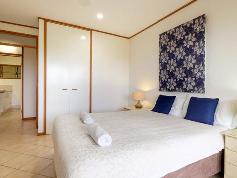 Claytons 1 By Discover Stradbroke - Food Delivery Shop 18