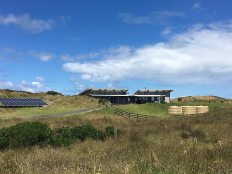 Turnstone Beach House - Food Delivery Shop 10