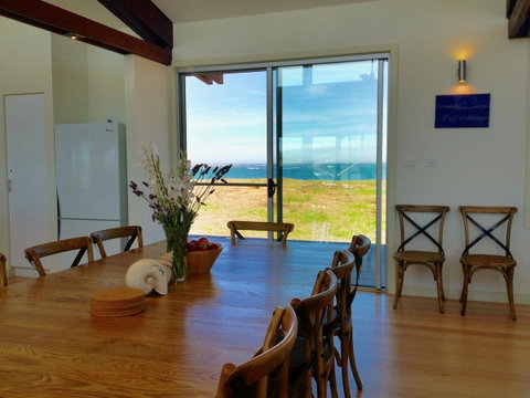 Turnstone Beach House - Food Delivery Shop 2
