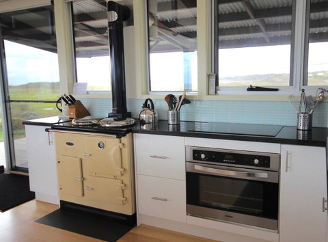 Turnstone Beach House - Food Delivery Shop 5
