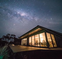 Sawyers Bay Shacks - Food Delivery Shop