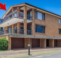 'COLUMBIA VIEWS' 2/9 COLUMBIA CLOSE - AIRCON WIFI NETFLIX VIEWS  BOAT PARKING - Food Delivery Shop