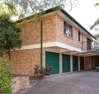 1 'Monterea' 3 Ondine Close - Walking distance to Beach - Food Delivery Shop