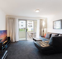 1 'SEASHELLS' 21-23 MAGNUS STREET - WIFI POOL LIFT  AIR CONDITIONING - Food Delivery Shop