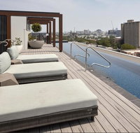 1 Bdrm Apt With Balcony Pool Parking  Gym - Food Delivery Shop