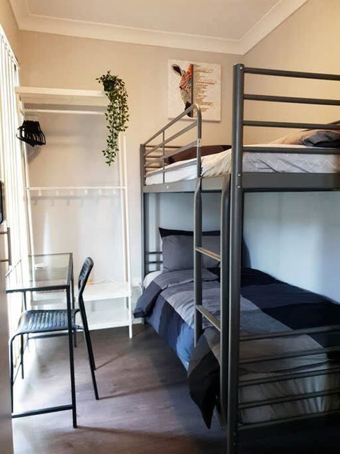 1 Single Bunk Room In Berala Station Private Rm Close Olympic Park - SHAREHOUSE - Food Delivery Shop 3