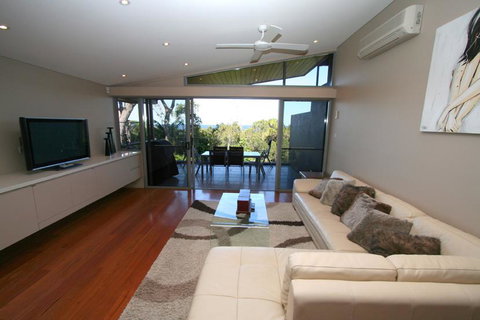 1/22 Mahogany Drive - Beach House 1 @ Vue - Food Delivery Shop 3