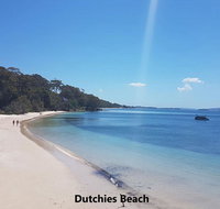 1/8 Christmas Bush Avenue - three bedroom duplex close to Dutchies Beach - Food Delivery Shop