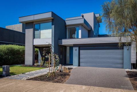10 Sands Bvd - Food Delivery Shop 1