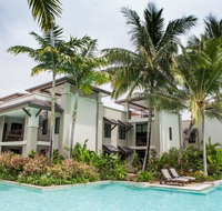 131 Sea Temple Luxury Swimout Apt. - Food Delivery Shop
