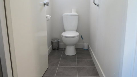 16 Mirimar Crescent Arcadia - Food Delivery Shop 3