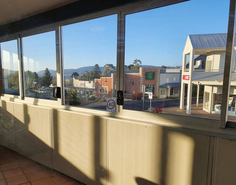 18 Lakeview Plaza - Food Delivery Shop 0