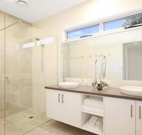 18 on Rayner - swish apartment Myrtleford - Food Delivery Shop